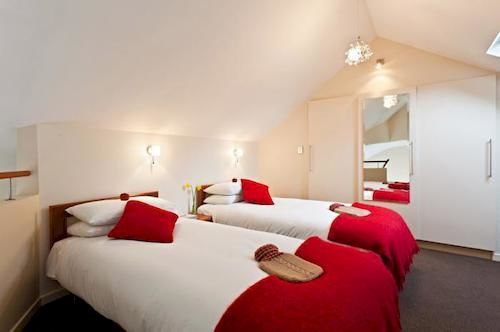 Twofourtwo Boutique Apartments Лонсестон Экстерьер фото